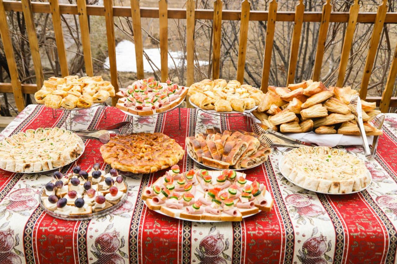 Noravank B&B Чива Экстерьер фото