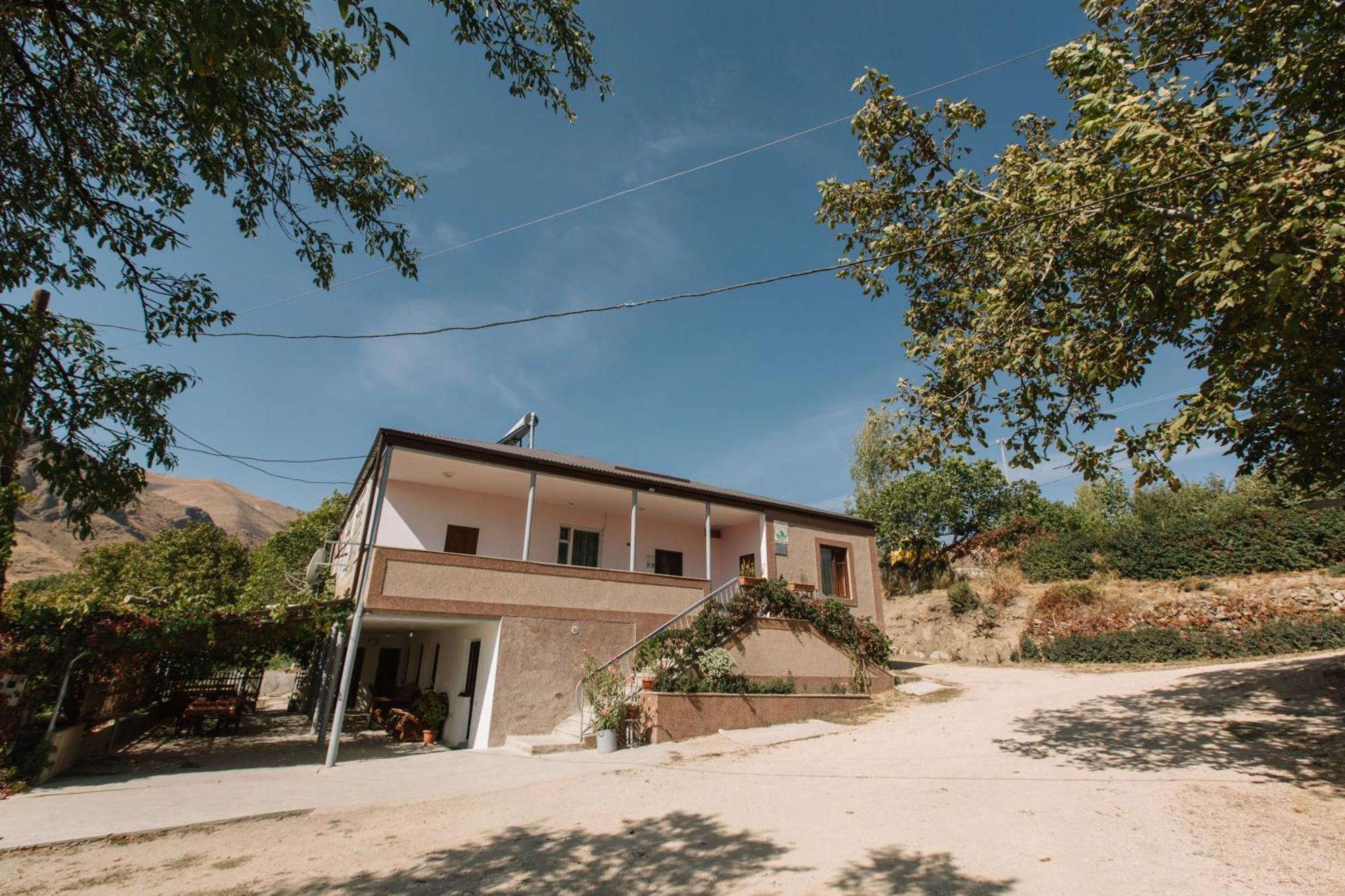 Noravank B&B Чива Экстерьер фото